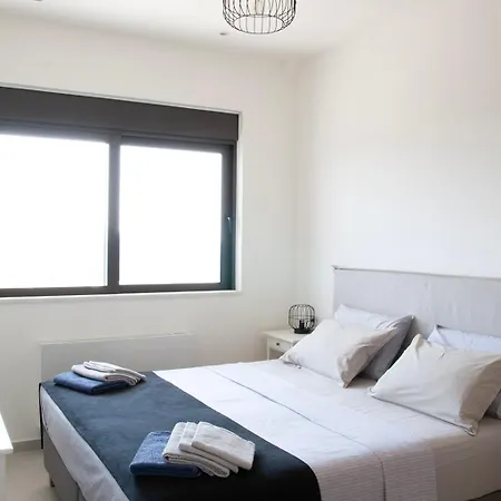 D'anvers - Luxury Appartement Soúda